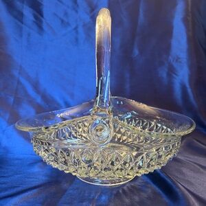 Elegant Diamond point glass basket